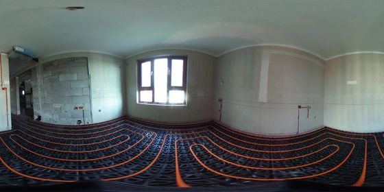 Bewaring van warmte in woongebouwen met een hoogsterke PP-hydronische verwarmingsmodule