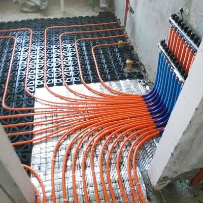 450*450*25mm Plastic Multifold Warm Water Underfloor Heating System Voor magazijn