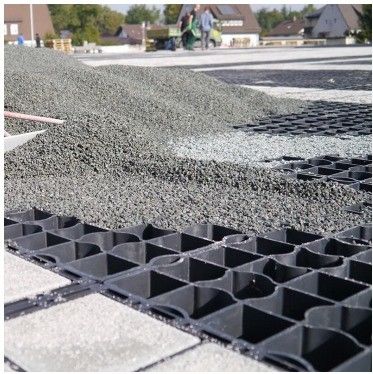 330*330*50MM HDPE-porieuze graspavels Plastic grasroosters voor parkeerterreinen op de oprit
